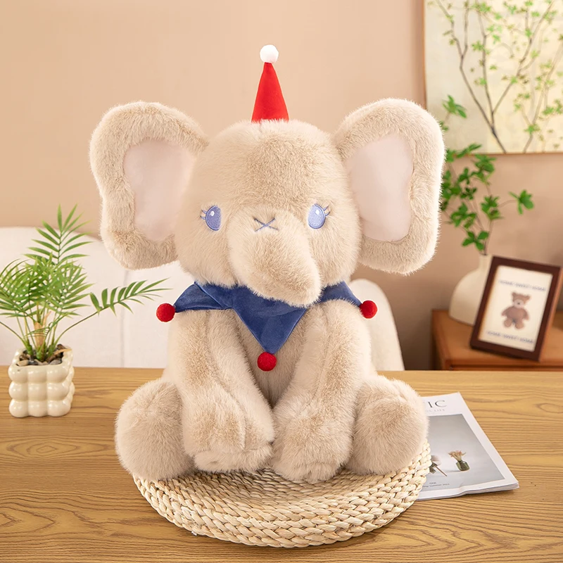 Jouet en peluche d'éléphant