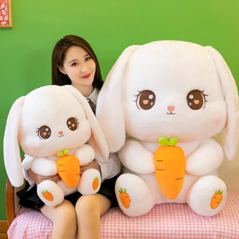 Jouet en peluche de lapin